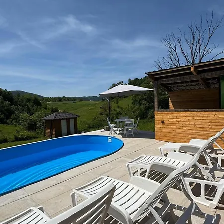 Vikendica Brvnara Marcetic Tatil Evi *